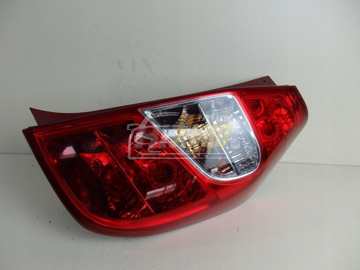 Peugeot 308 barre sous radiateurs